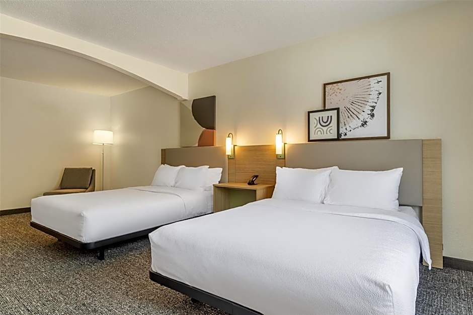 Spark by Hilton La Crosse Onalaska