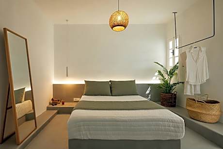 Double Room with Balcony and Sea View