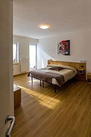 Quadruple Room with Mountain View