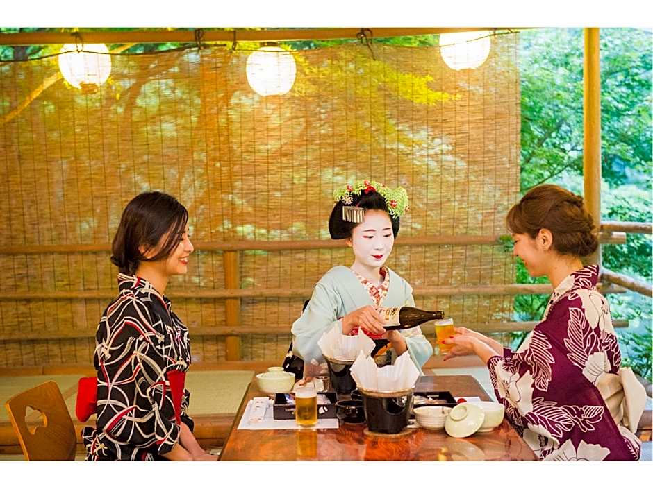 Momijiya Honkan Takao Sansou Ryokan