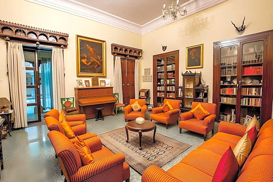 Nilambag Palace Hotel