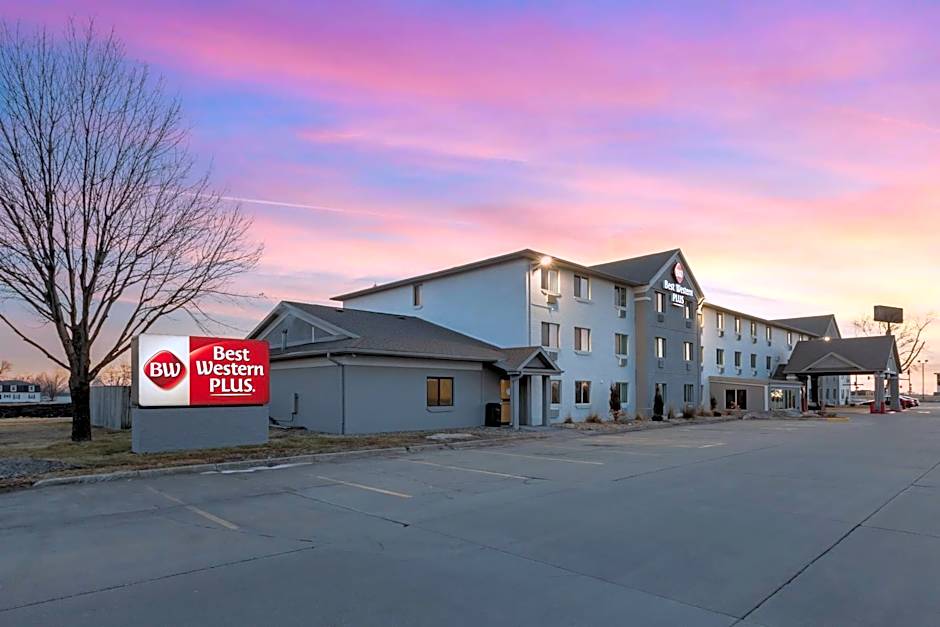 Best Western Plus Altoona Inn