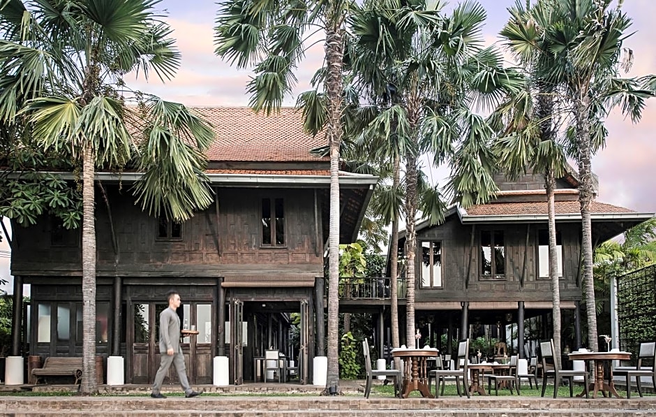 The Siam Hotel