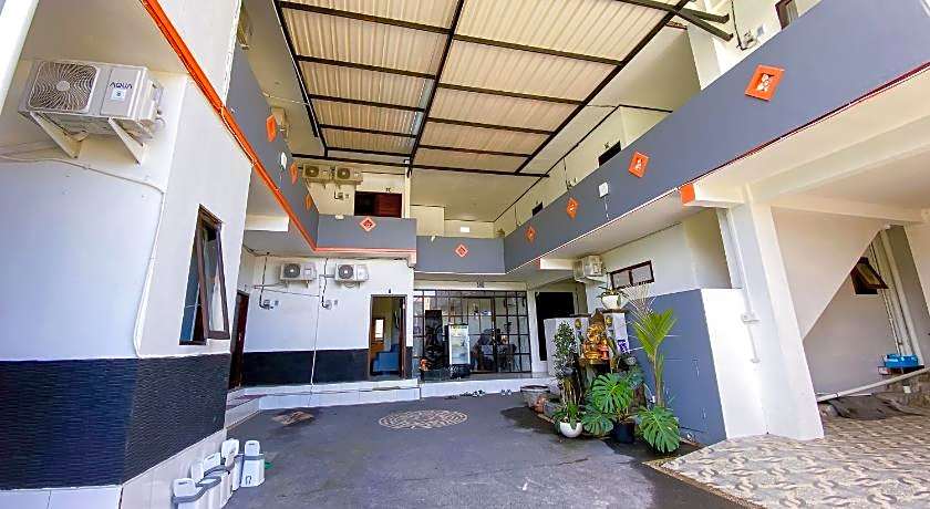 Kana Guest House Mitra RedDoorz