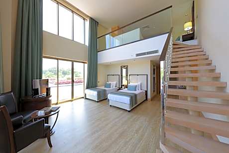 FAMILY DUPLEX EXECUTIVE ROOM