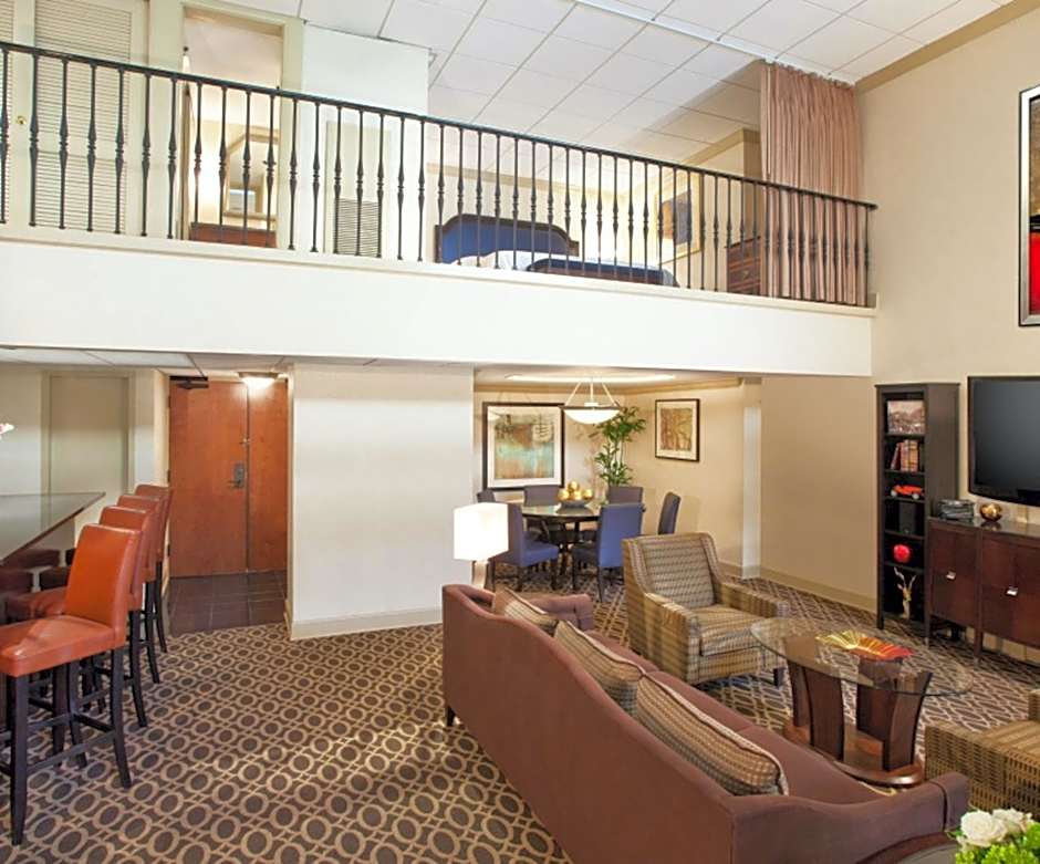 Courtland Grand Hotel, Trademark Collection by Wyndham