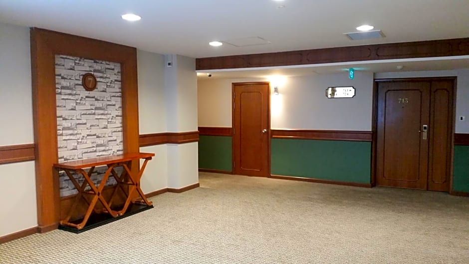 Abdul Razak Hotel Apartment