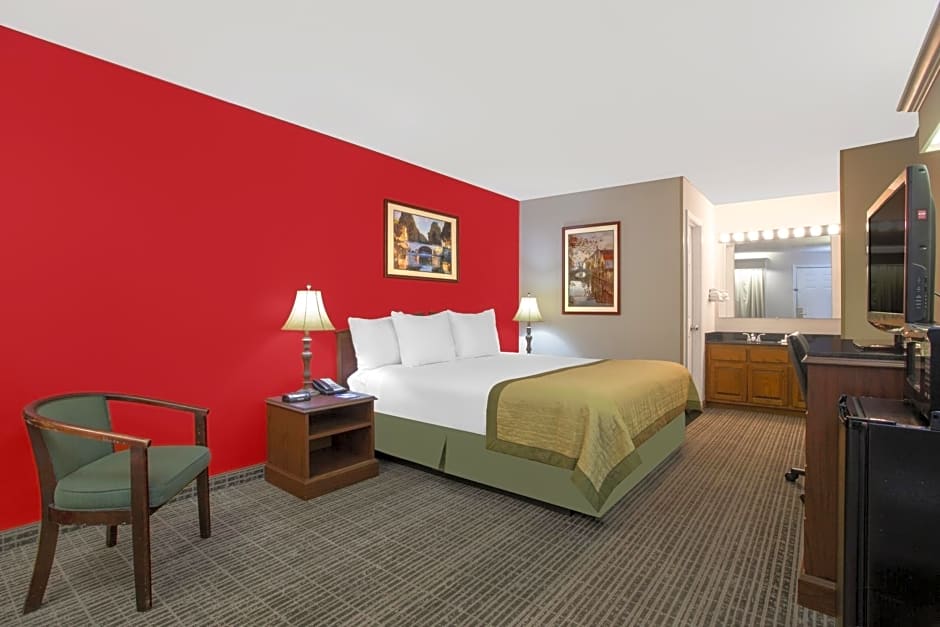 Baymont by Wyndham Brunswick GA