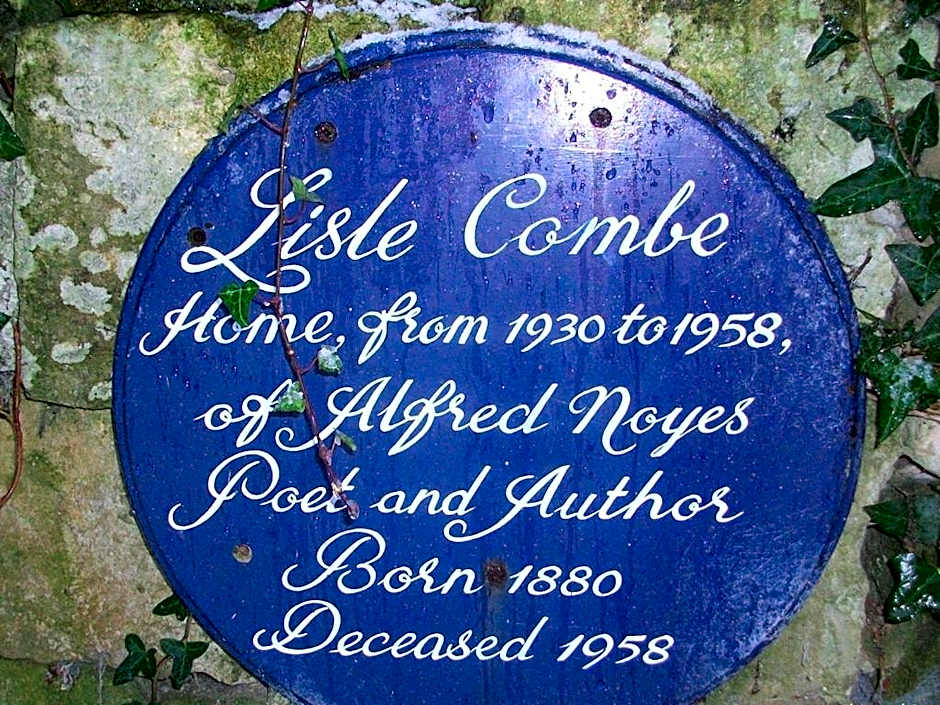 Lisle Combe
