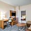 Quality Suites Lansing West