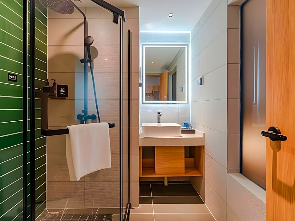 GreenTree Inn Hefei Railway Station Shengli Square Express Hotel