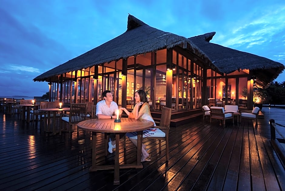 Adaaran Select Meedhupparu