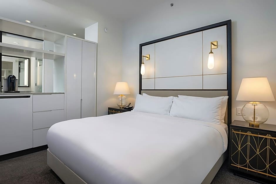 The Laura Hotel, Houston Downtown, Autograph Collection