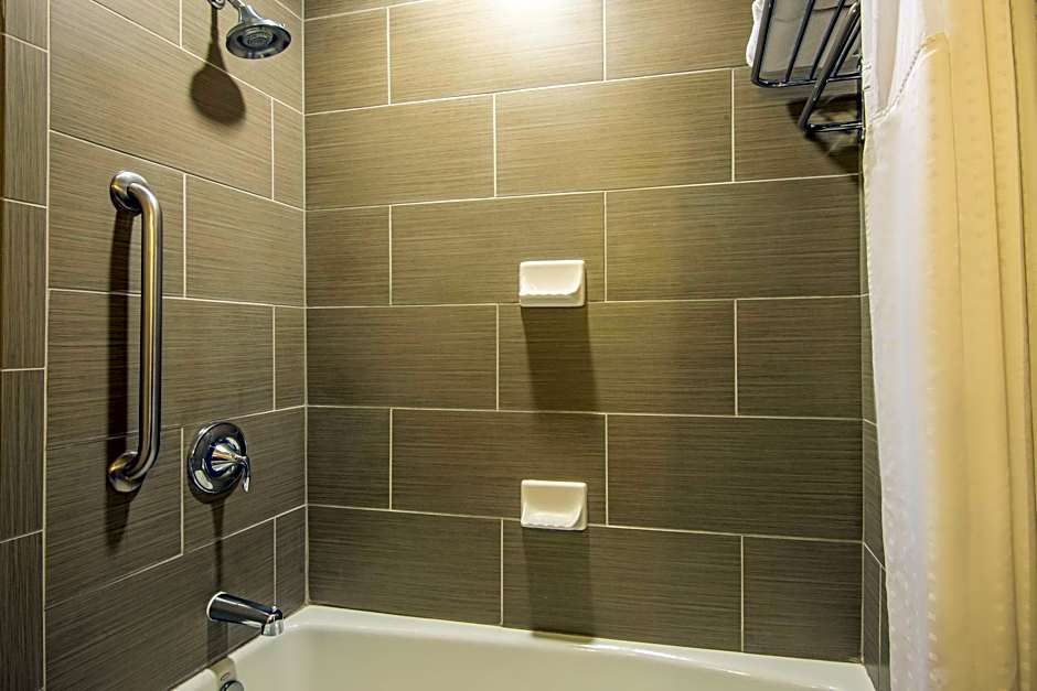 Holiday Inn Express Hotel & Suites Hobbs By IHG