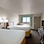 Travelodge by Wyndham Vaughn
