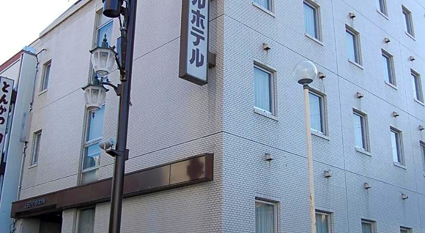 Ueda Ekimae Royal Hotel