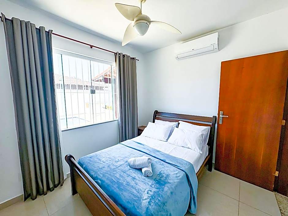 Casarão e piscina localização excelente | ROSF91