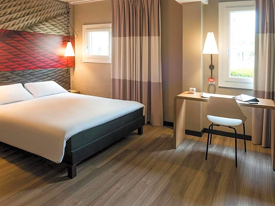 ibis Bourg en Bresse