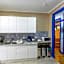 Help Yourself Hostels - Parede