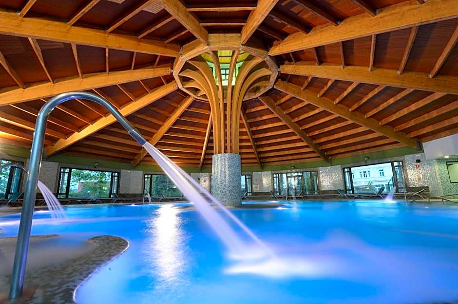 Castilla Termal Balneario Solares