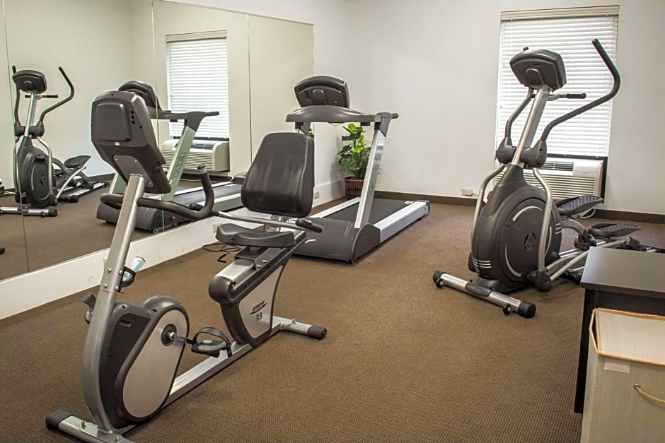 Sleep Inn & Suites Harbour Pointe Midlothian