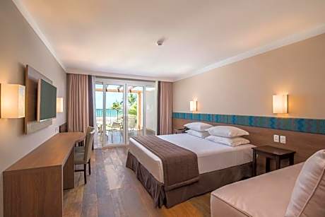 Superior Sea Front with Balcony 3 adults