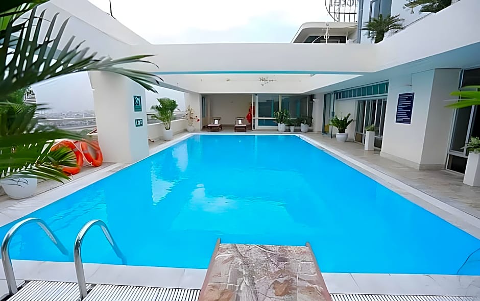 The Tray Hotel Hai Phong