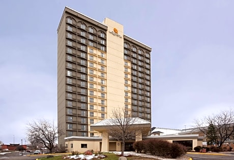 Bloom Hotel
