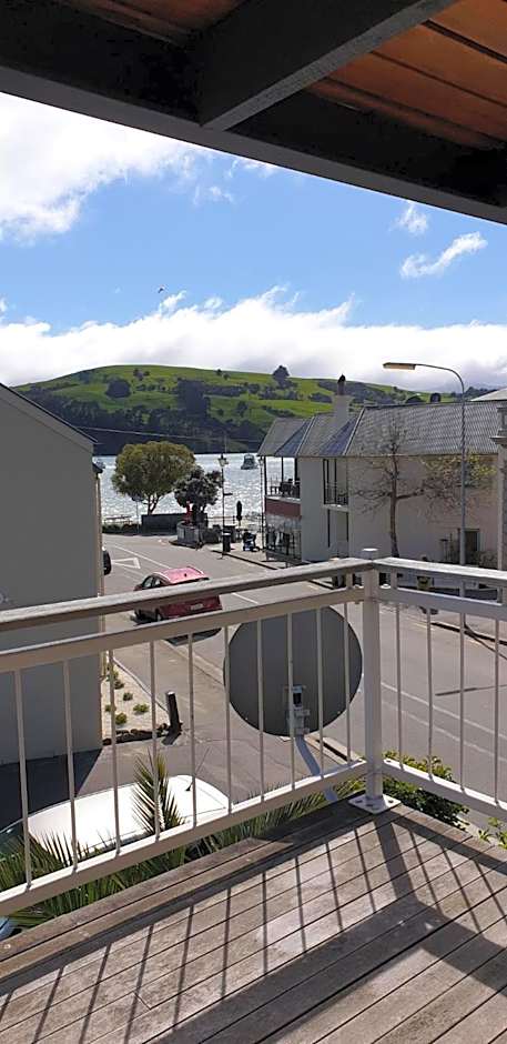 Akaroa Village Inn