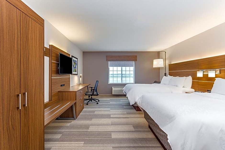 Holiday Inn Express Hotel & Suites Eau Claire North By IHG
