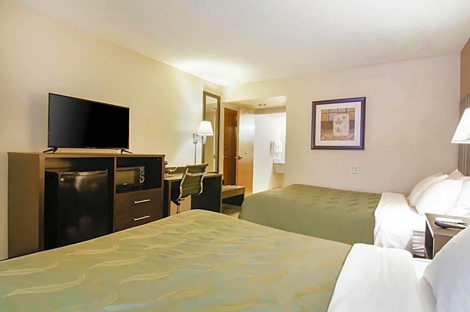 Quality Inn Stone Mountain
