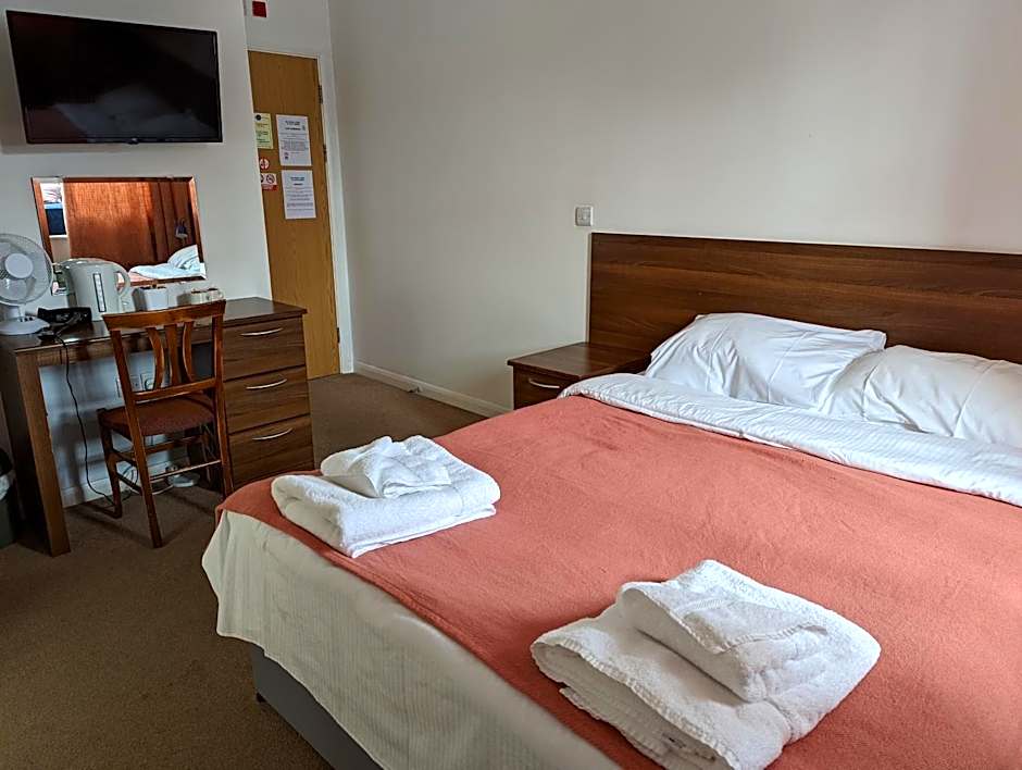 Barley Sheaf, Old Bridge Street EN SUITE ROOMS, ROOM ONLY