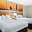 Days Inn & Suites by Wyndham Warren