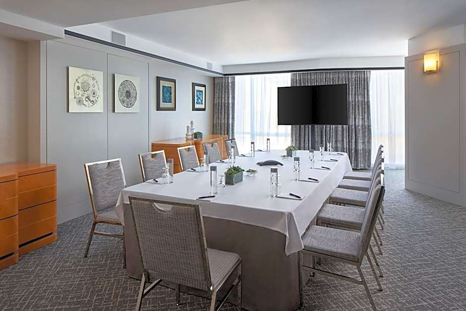 The Opus Westchester, Autograph Collection