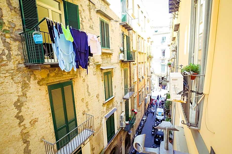 NapoliMia Boutique Hotel