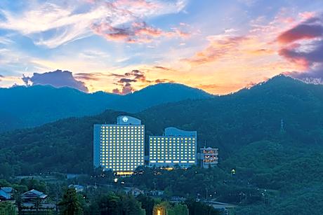 Hotel Associa Takayama Resort