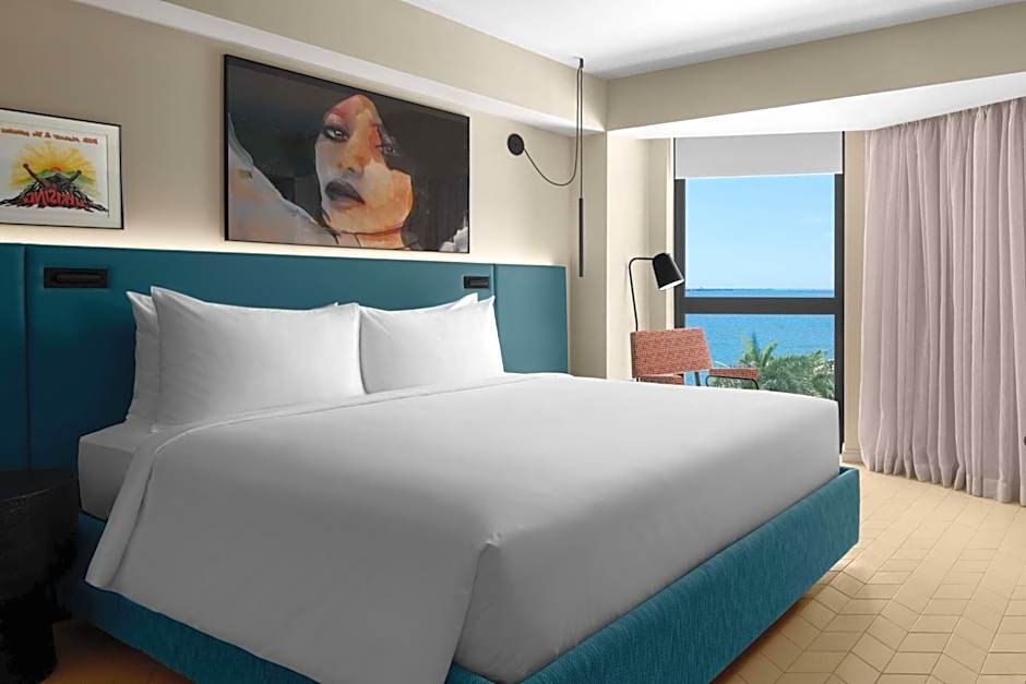 Rok Hotel Kingston Tapestry Collection By Hilton