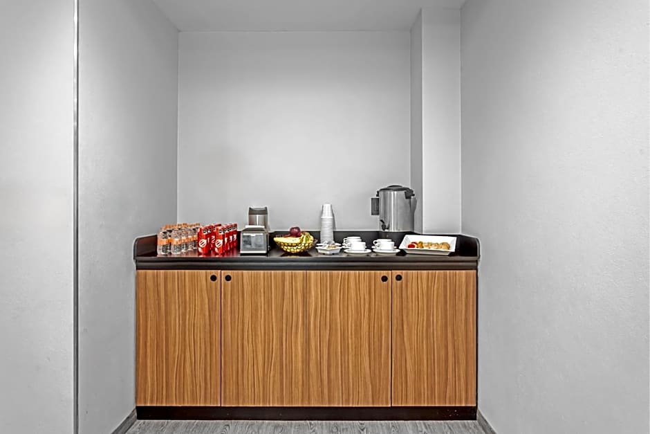 City Express by Marriott Leon