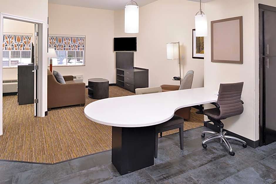 Candlewood Suites Winchester By IHG