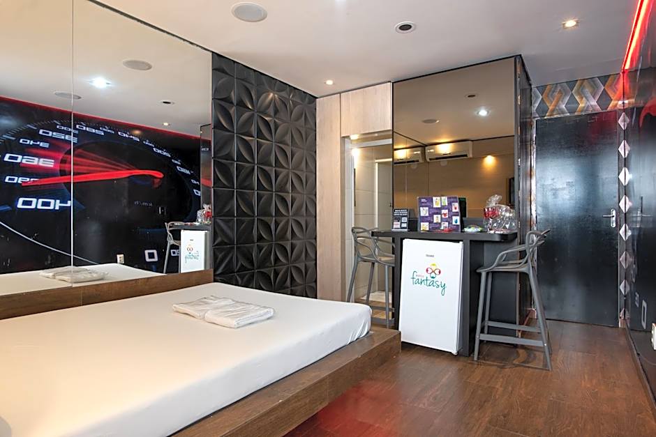 Motel Fantasy 3 (Adult Only)