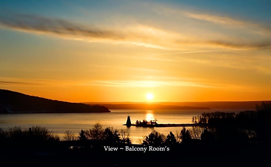 Telegraph House Motel