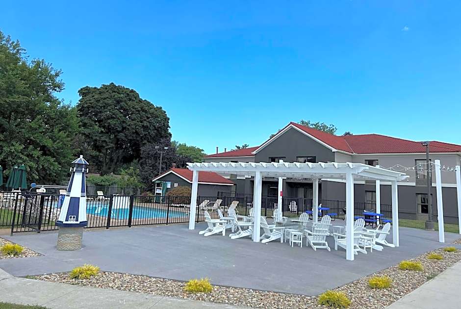 La Quinta Inn & Suites by Wyndham Sandusky