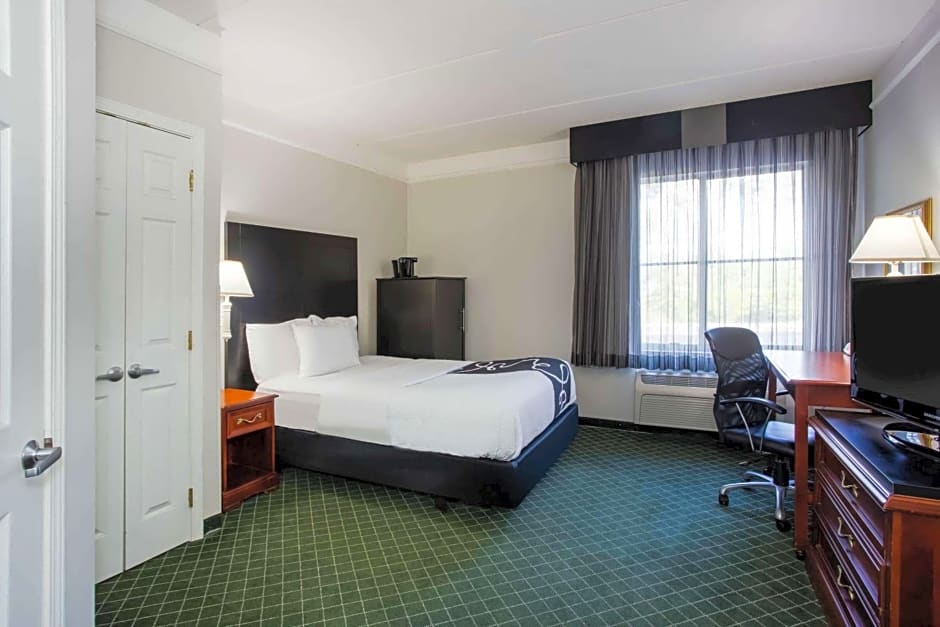 La Quinta Inn & Suites by Wyndham Melbourne