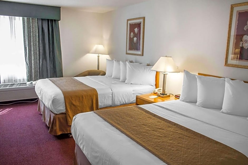 Quality Inn & Suites Longview Kelso
