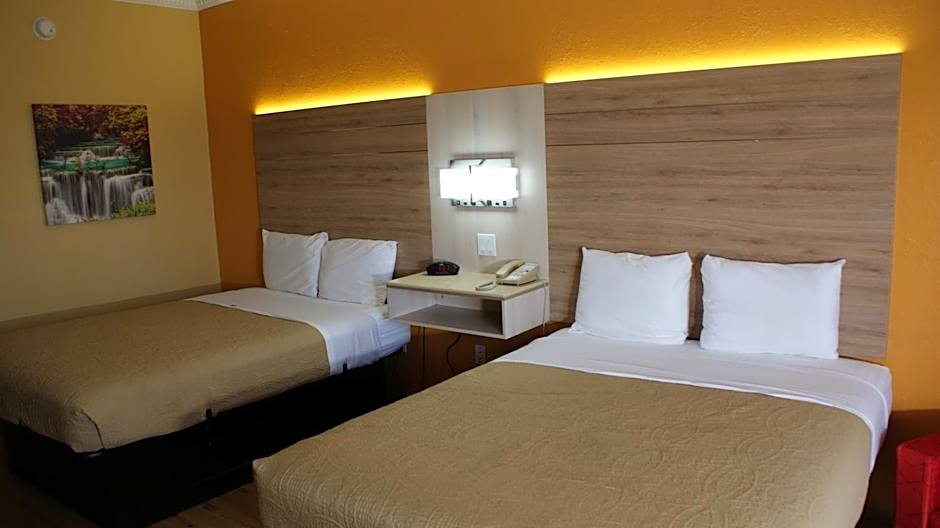 Home Town Inn & Suites