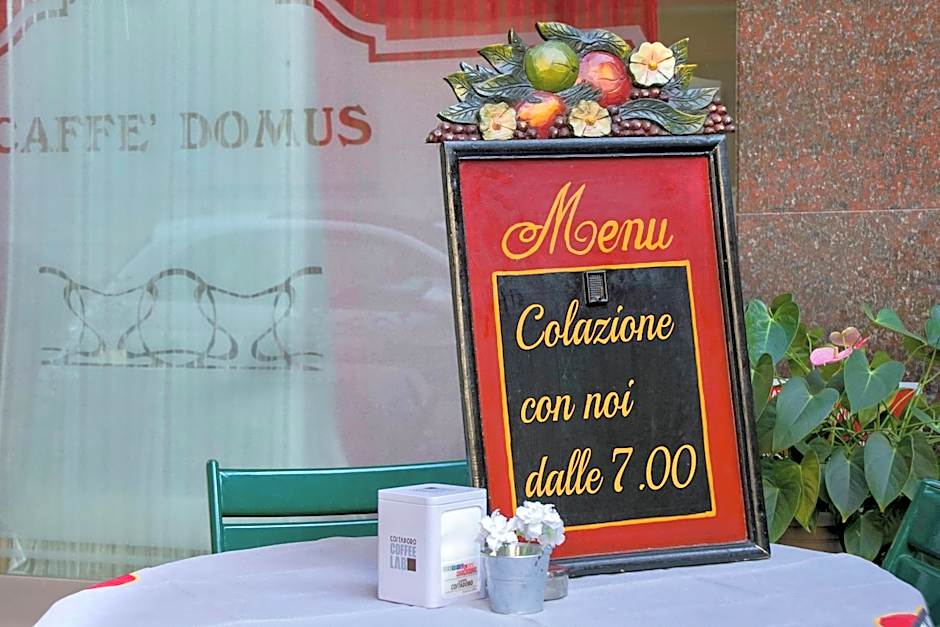 Domus Hotel