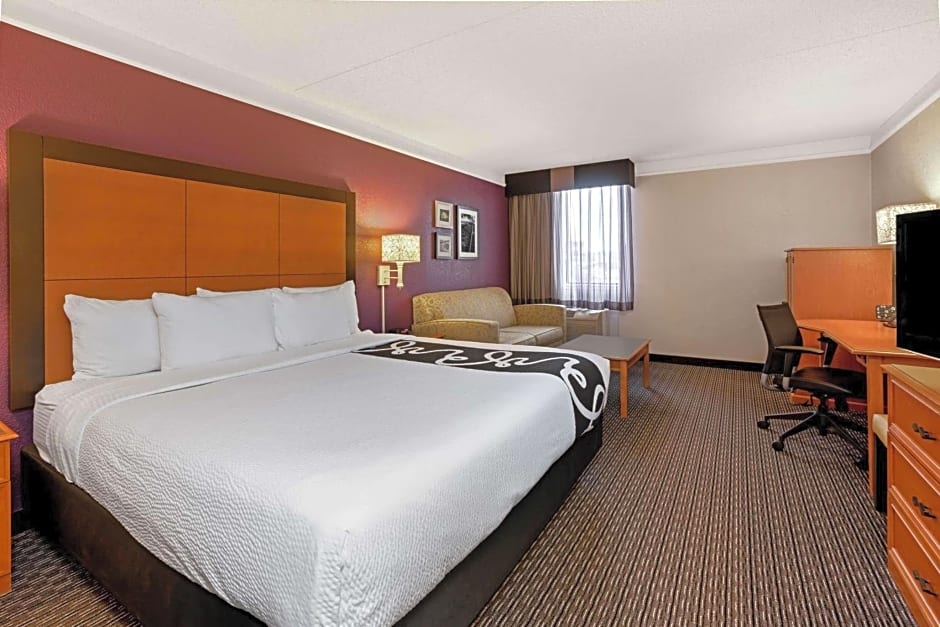La Quinta Inn & Suites by Wyndham Tacoma Seattle