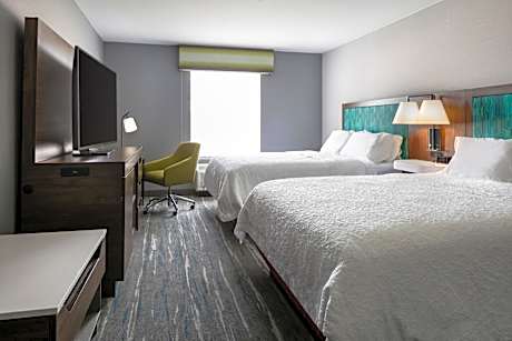 Room with Two Queen Beds - Non-Smoking