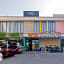 Sans Hotel Box Mansion Surabaya by RedDoorz