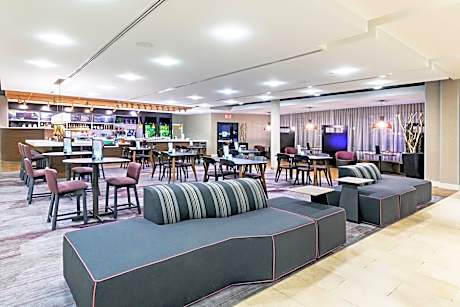 Courtyard by Marriott Tulsa Woodland Hills